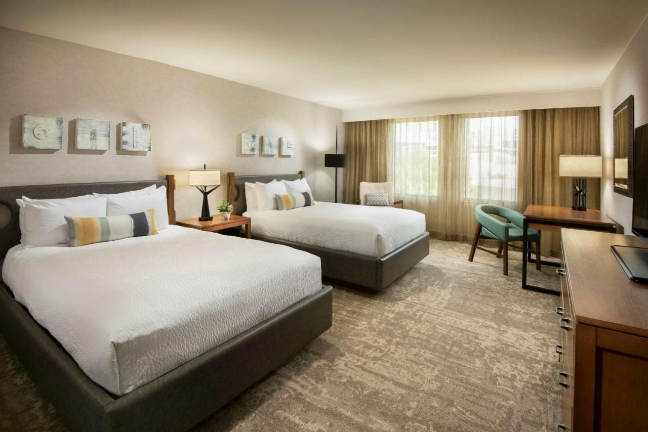 เทมปี มิชชั่น ปาล์ม Hotel ภายนอก รูปภาพ